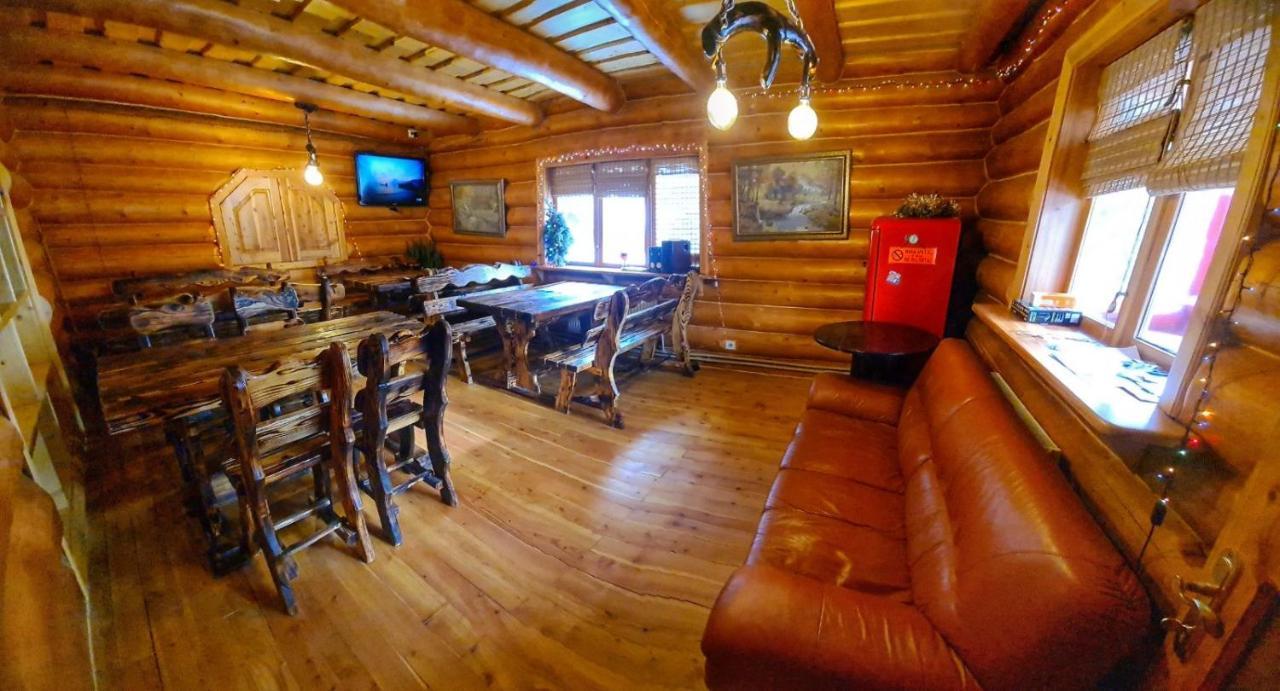Дерев'Яний Котедж "Казка" Iaremcea Exterior foto