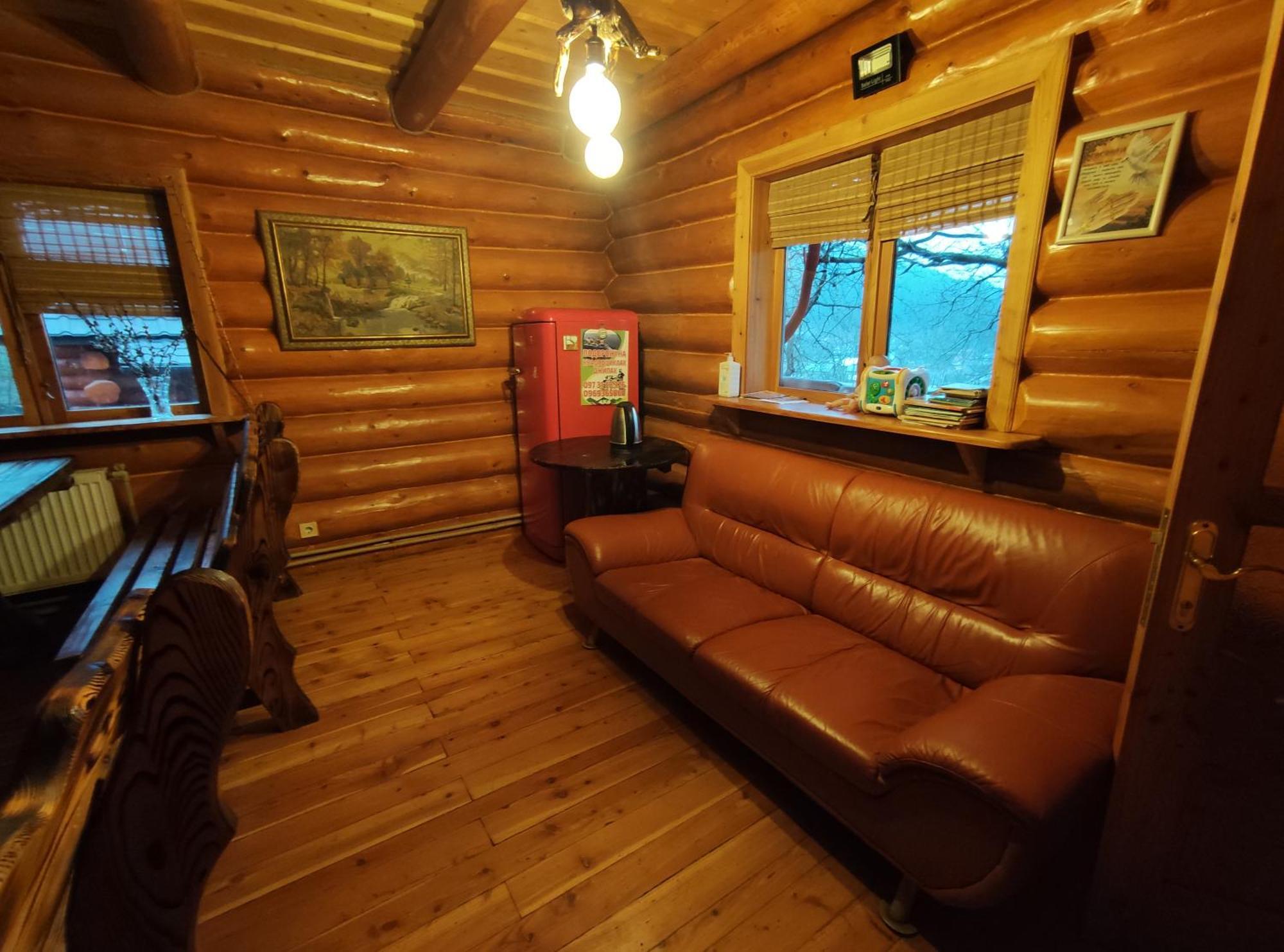 Дерев'Яний Котедж "Казка" Iaremcea Exterior foto