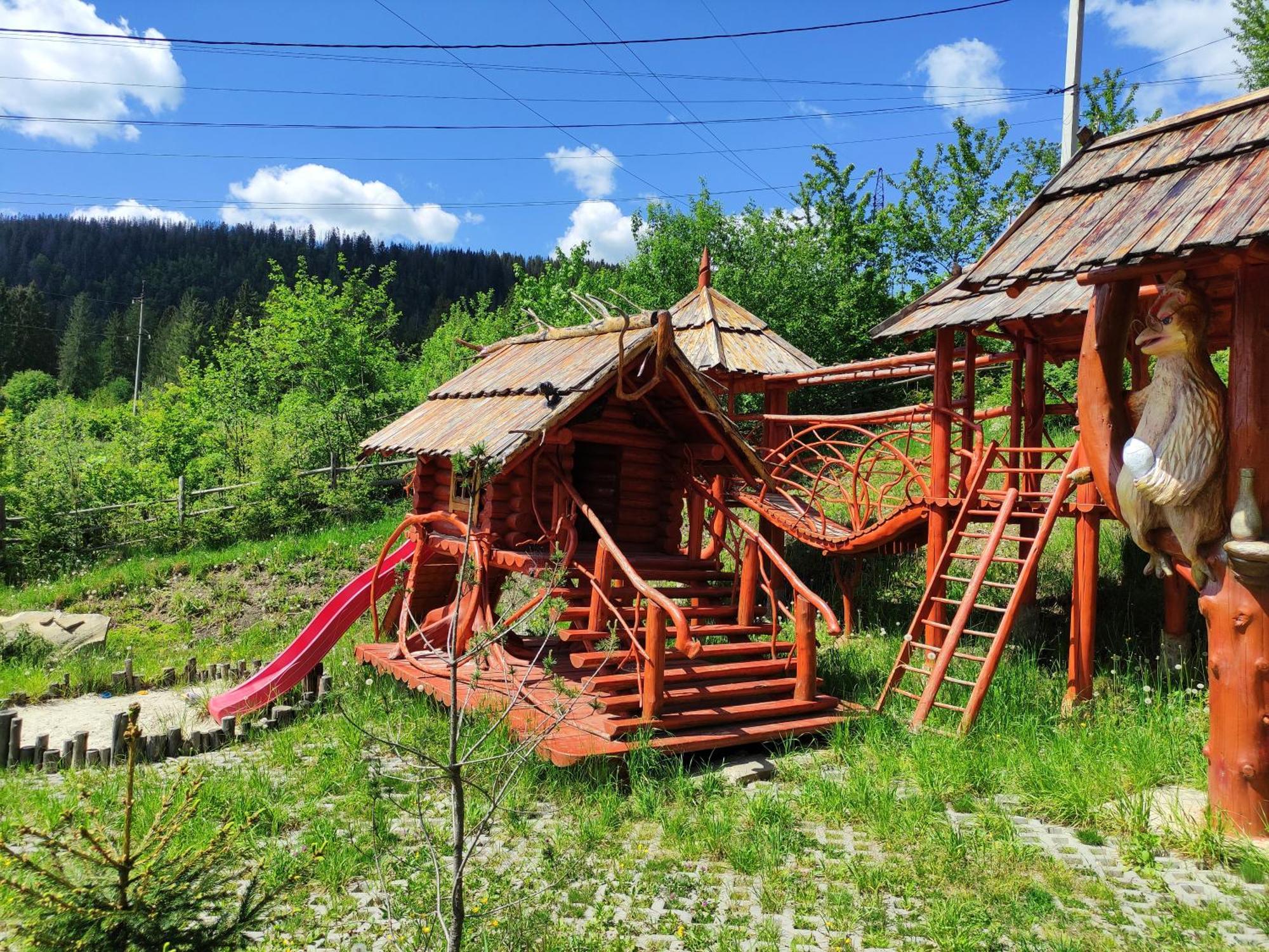 Дерев'Яний Котедж "Казка" Iaremcea Exterior foto